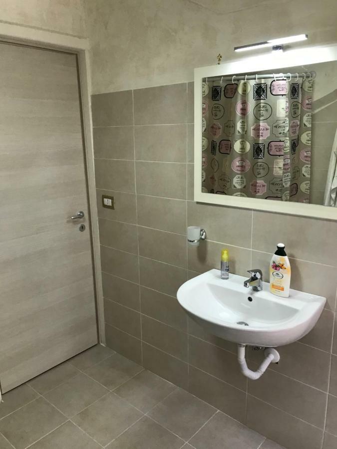 Casa Vacanze Maldapa Affittacamere Napoli
